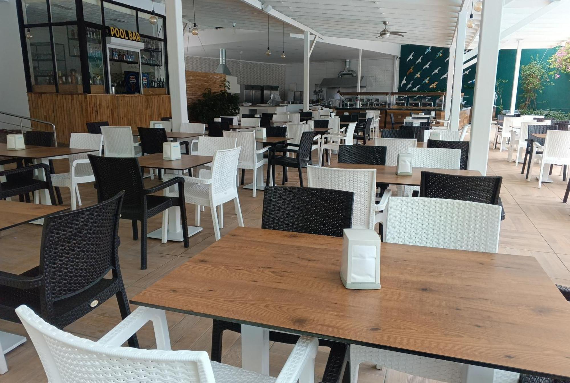 Uk Hotel Kiris Анталия Екстериор снимка